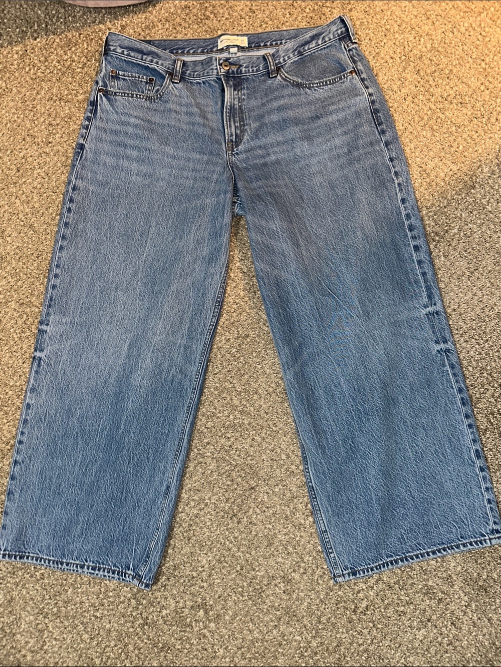 Abercrombie & Fitch Women's Light Blue Wide-Leg Denim Jeans